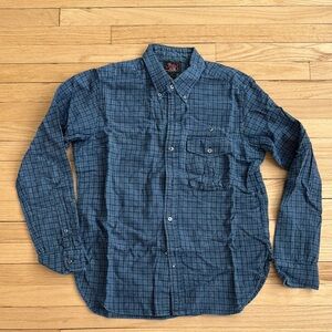 Woolrich Woolen Mills Made in USA Blue Casual Button Down Shirt Classic Design